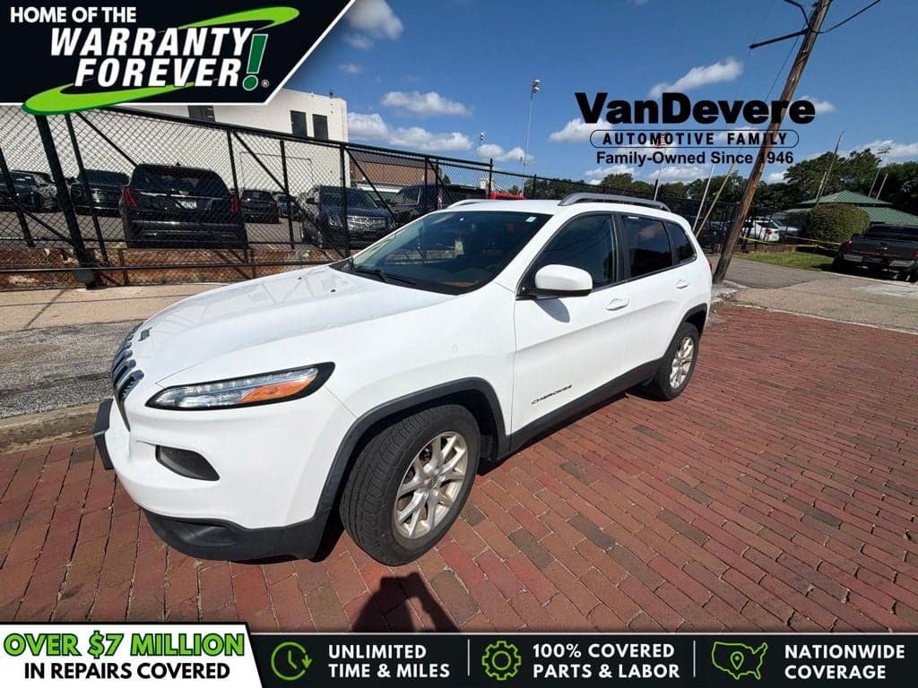 2015 Jeep Cherokee Latitude — photo 1 of 14