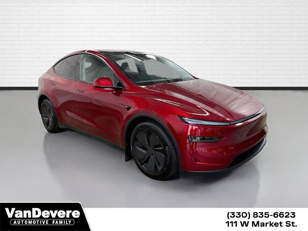 2026 Tesla Model Y Base — photo 1 of 5