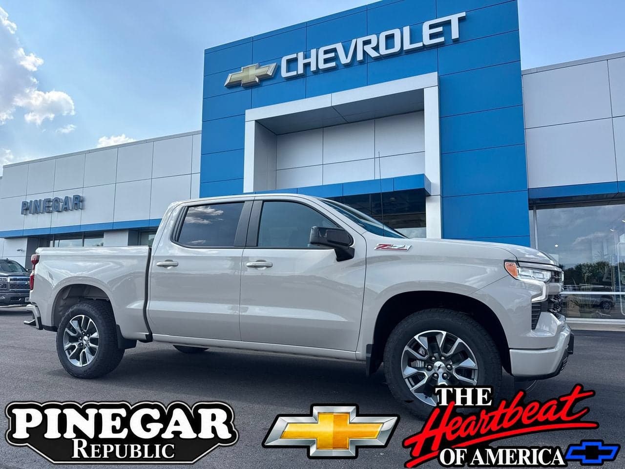 2026 Chevrolet Silverado 1500 RST — photo 1 of 35