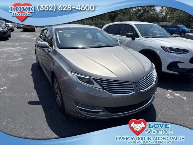 2015 Lincoln MKZ 4DR SDN FWD — photo 1 of 3