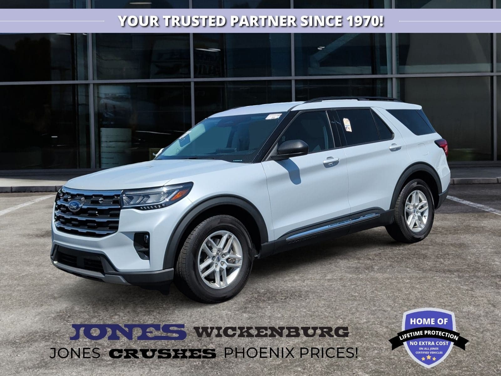 2025 Ford Explorer Active — photo 1 of 6