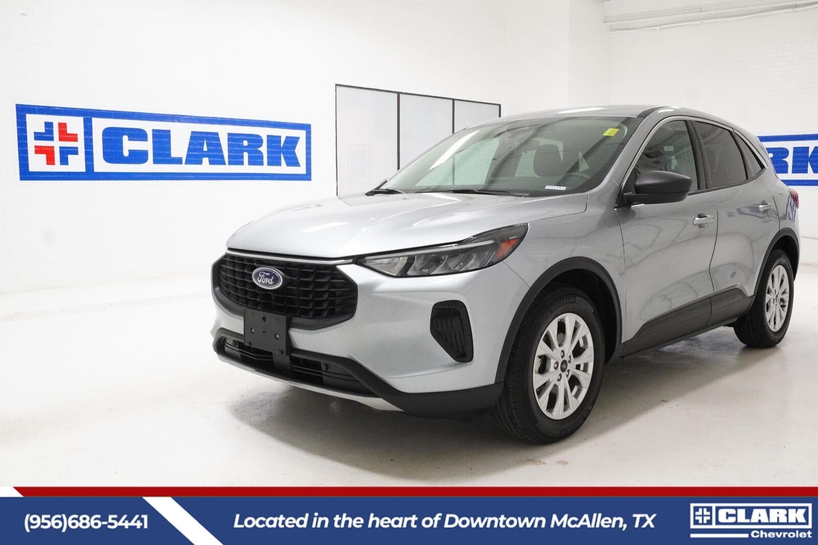 2024 Ford Escape Active — photo 1 of 37