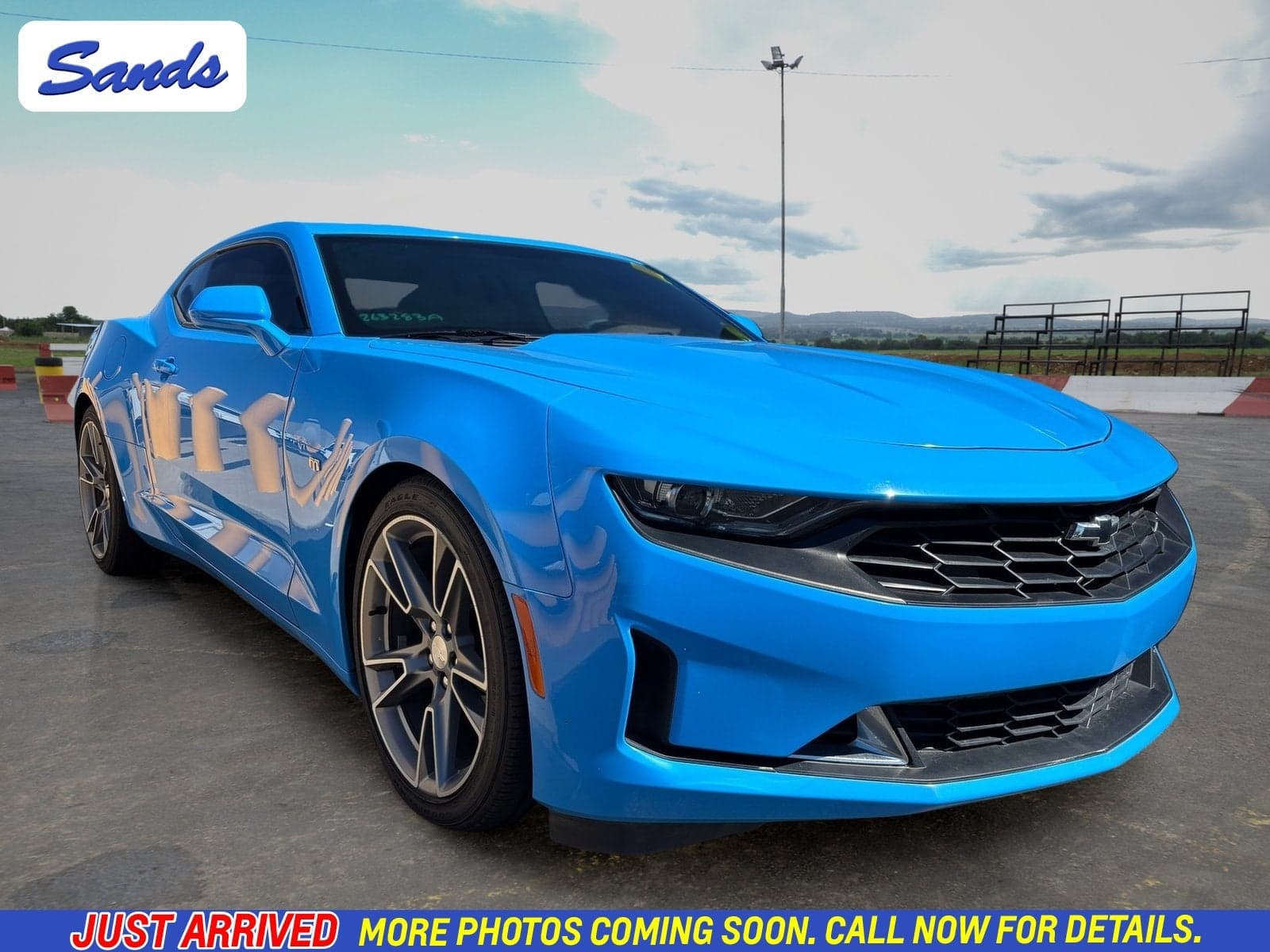 2023 Chevrolet Camaro 1LT — photo 1 of 23