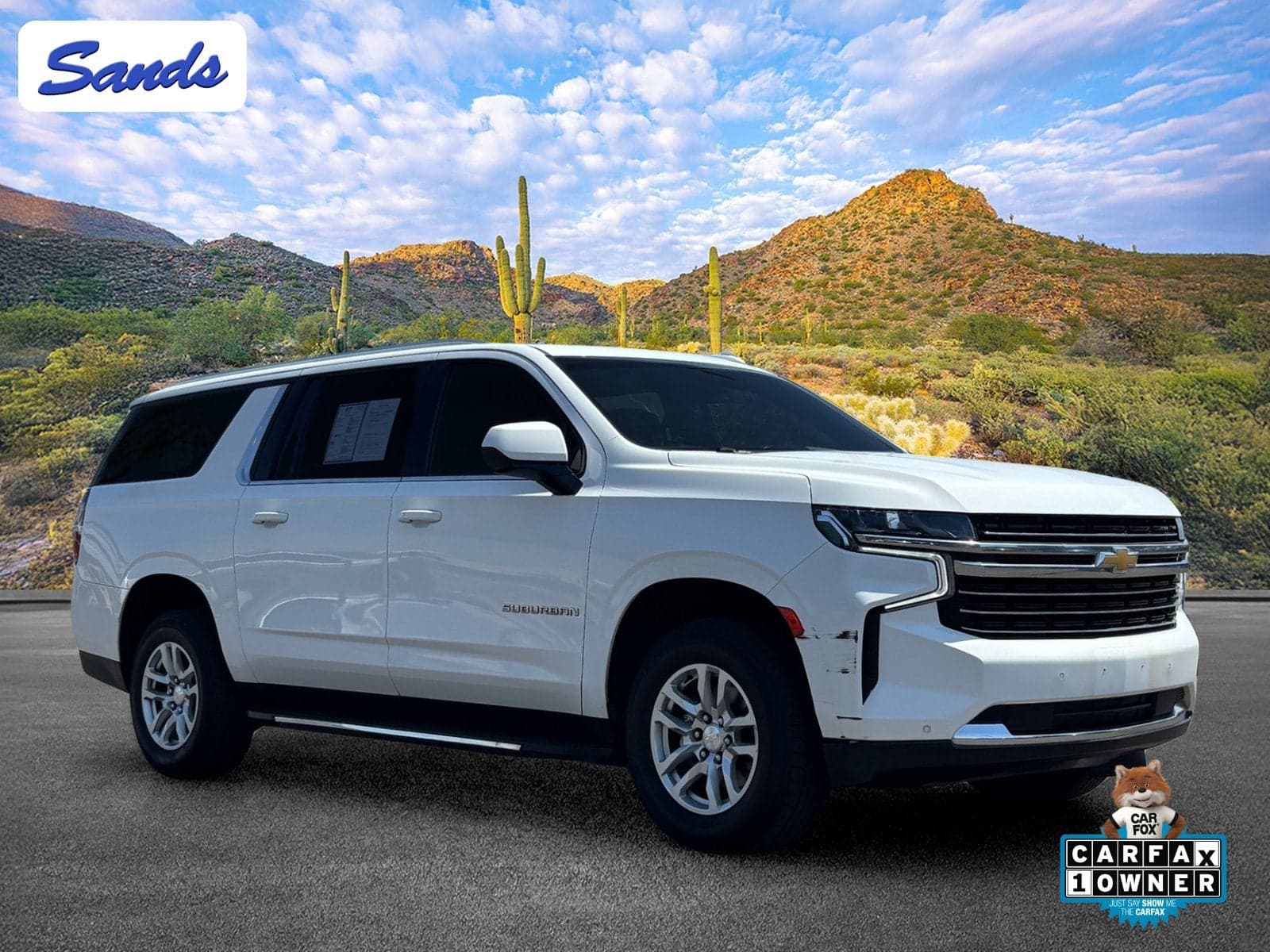 2022 Chevrolet Suburban LT — photo 1 of 34