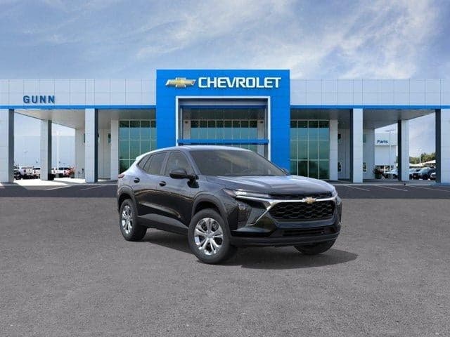 2026 Chevrolet Trax FWD 4dr LS — photo 1 of 54