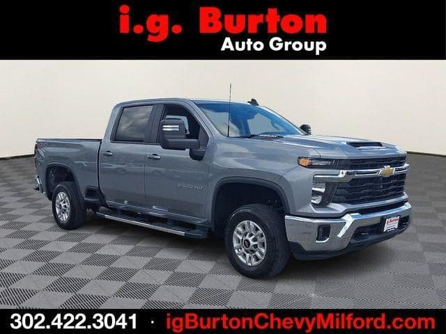2025 Chevrolet Silverado 2500 HD LT — photo 1 of 46