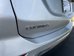Extra Photo