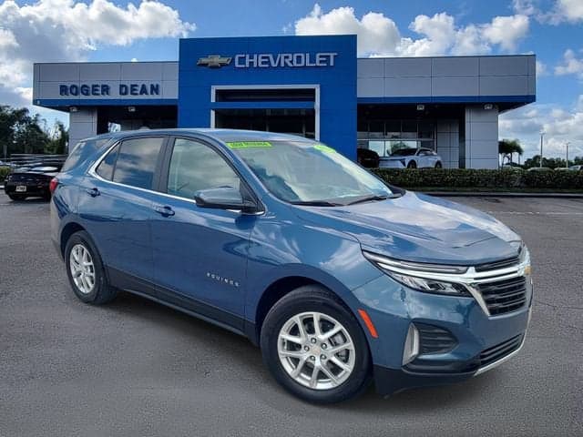 2024 Chevrolet Equinox LT — photo 1 of 43