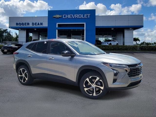 2026 Chevrolet Trax 1RS — photo 1 of 15
