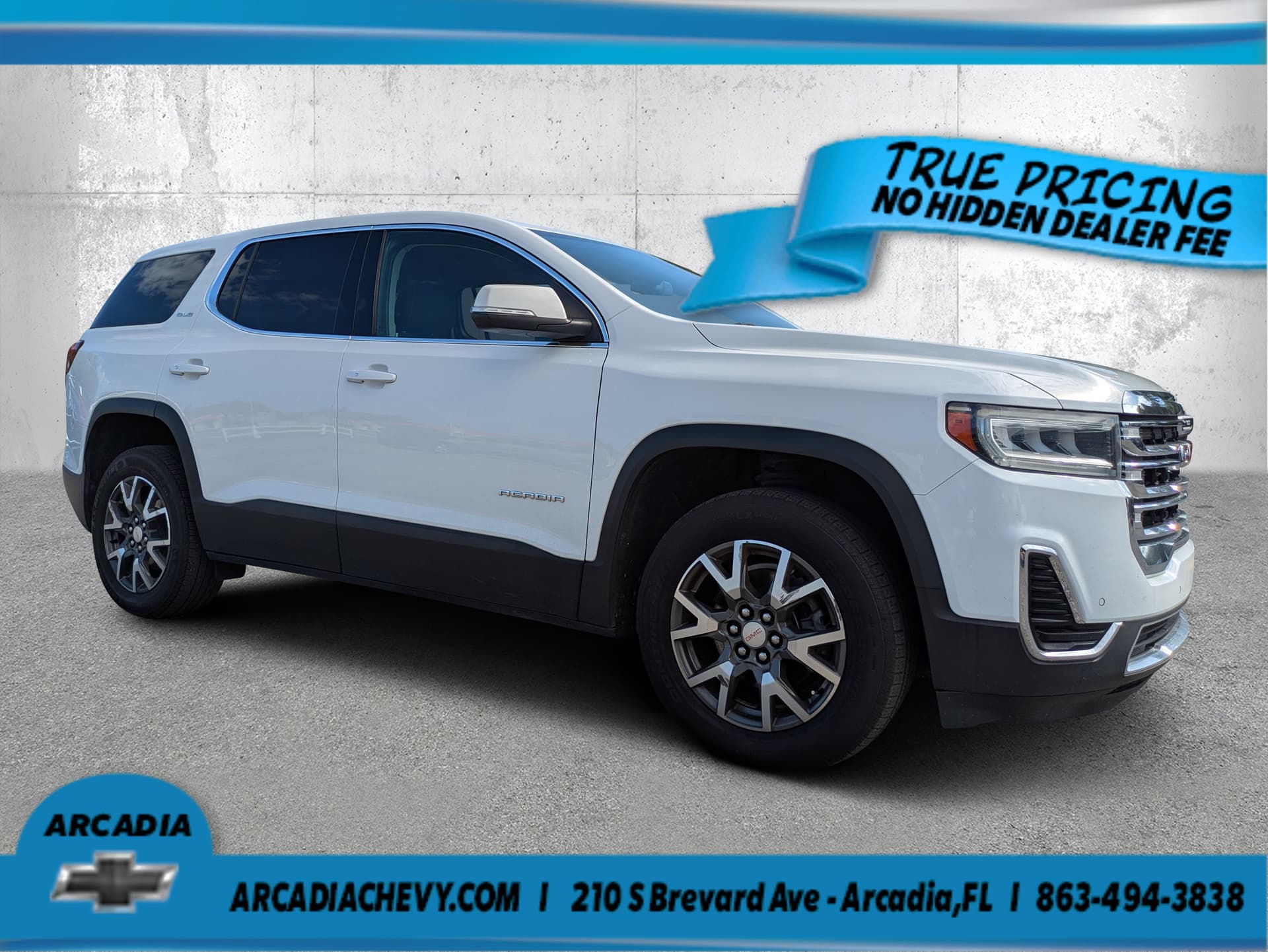 2023 GMC Acadia SLE — photo 1 of 5