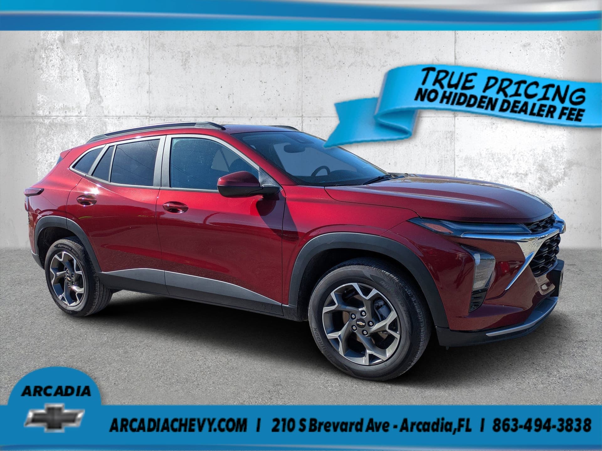 2025 Chevrolet Trax LT — photo 1 of 44
