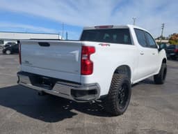Extra Photo