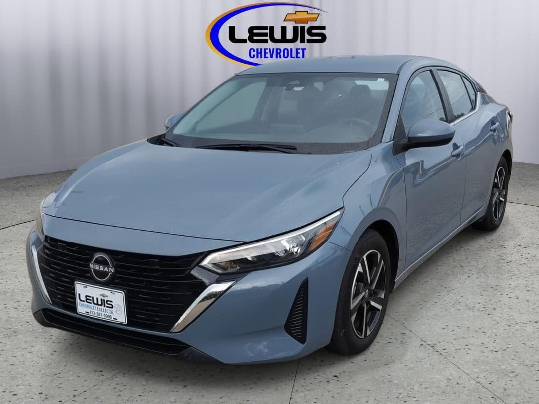 2025 Nissan Sentra SV — photo 1 of 25