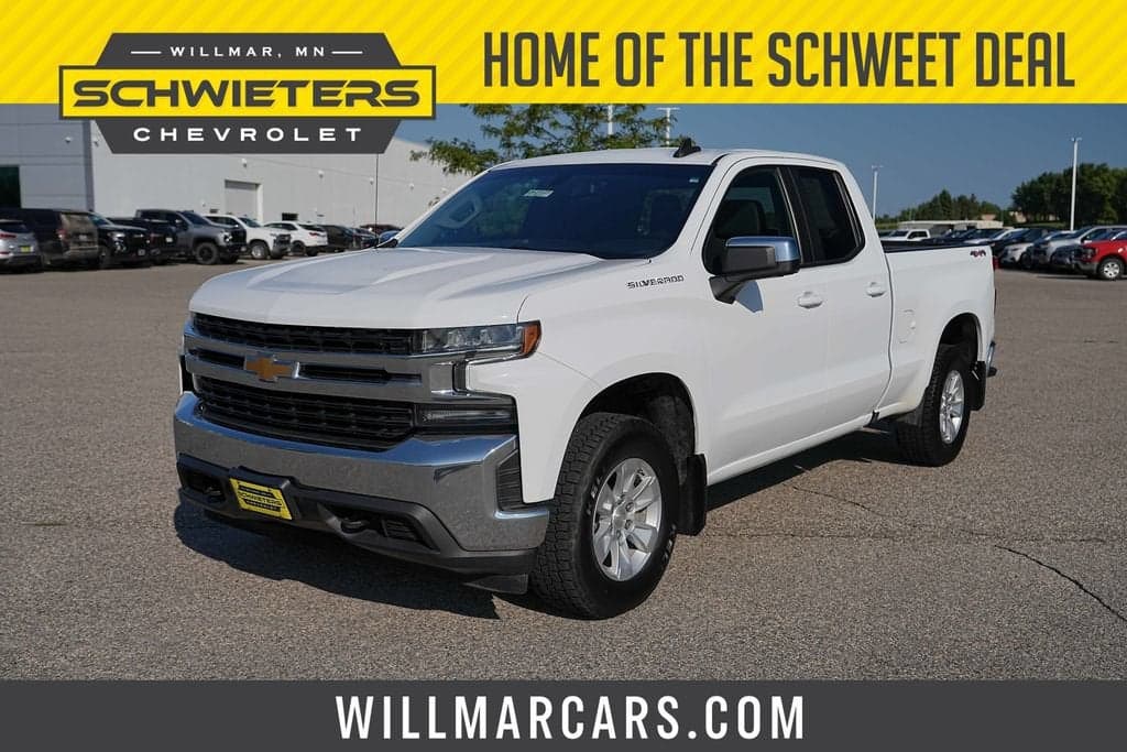 2021 Chevrolet Silverado 1500 LT — photo 1 of 50