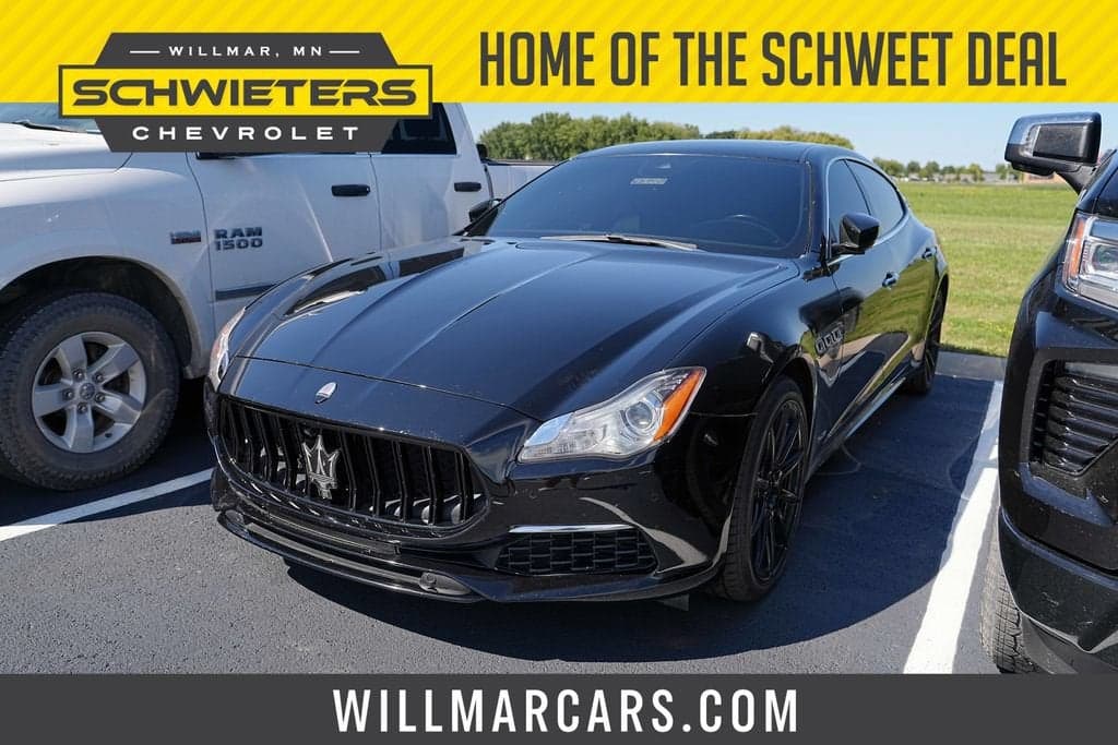 2017 Maserati Quattroporte GTS GranLusso — photo 1 of 3