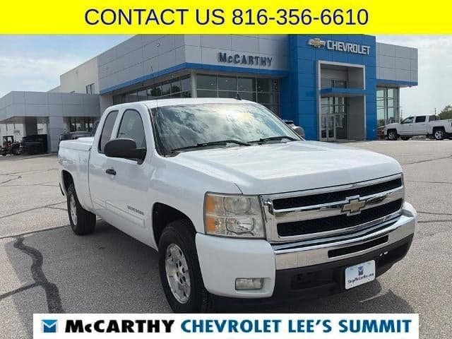 2011 Chevrolet Silverado 1500 LT — photo 1 of 48