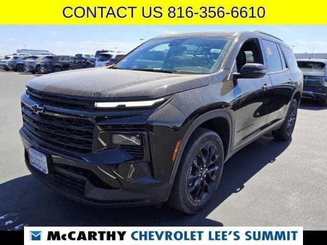 2025 Chevrolet Traverse FWD LT — photo 1 of 5