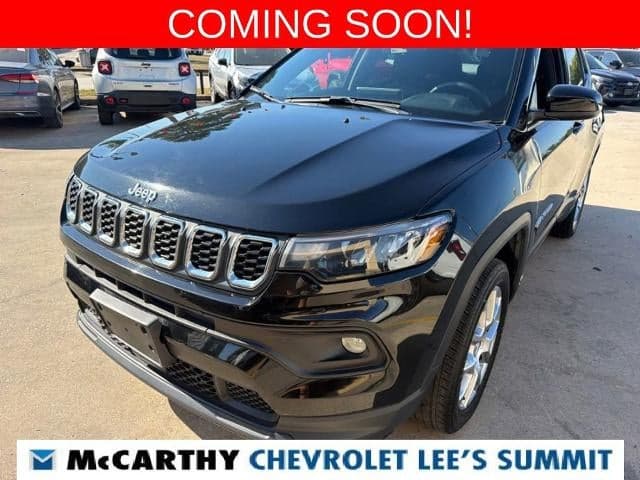 2024 Jeep Compass Latitude Lux — photo 1 of 5