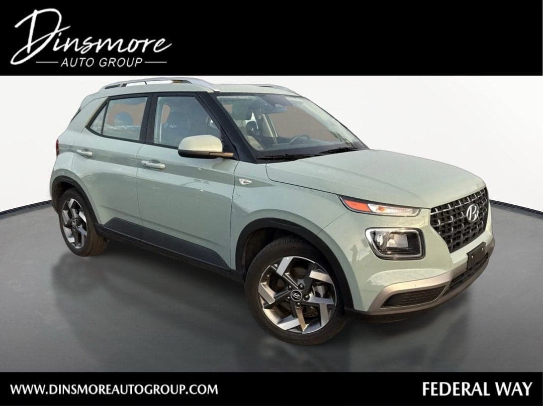 2025 Hyundai Venue SEL — photo 1 of 8