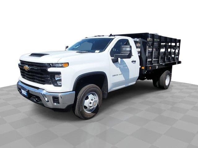 2026 Chevrolet Silverado 3500 HD Chassis Cab Work Truck — photo 1 of 30