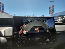 Extra Photo