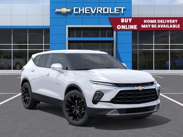 2026 Chevrolet Blazer LT AWD — photo 1 of 40