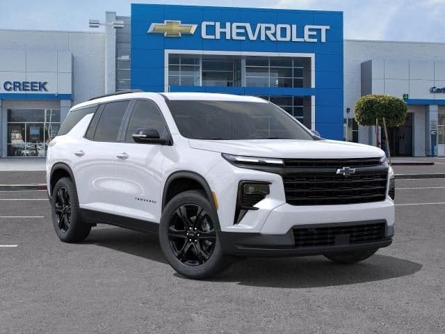 2027 Chevrolet Traverse LT — photo 1 of 31
