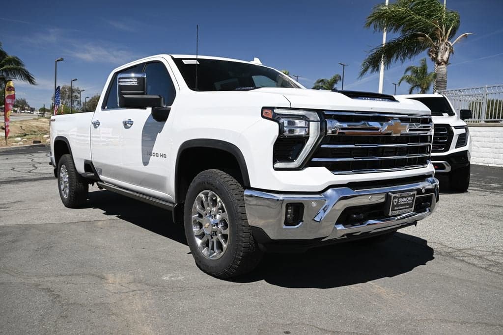 2026 Chevrolet Silverado 3500 HD LTZ — photo 1 of 97