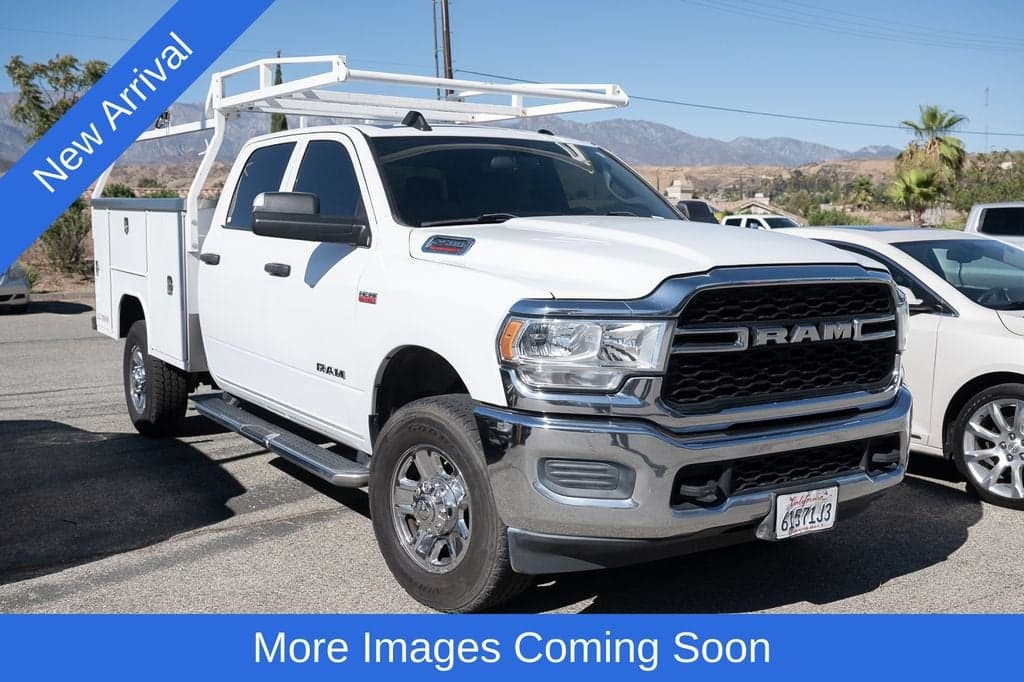 2021 RAM 2500 Tradesman — photo 1 of 11