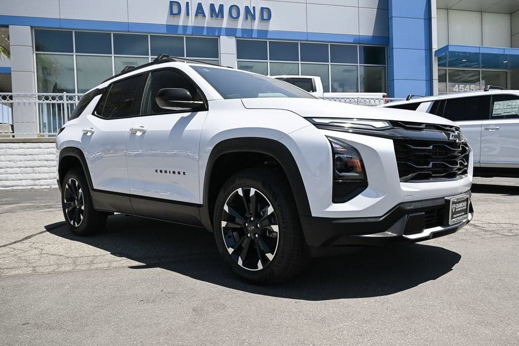 2026 Chevrolet Equinox RS — photo 1 of 66