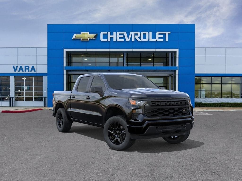 2026 Chevrolet Silverado 1500 Custom — photo 1 of 30