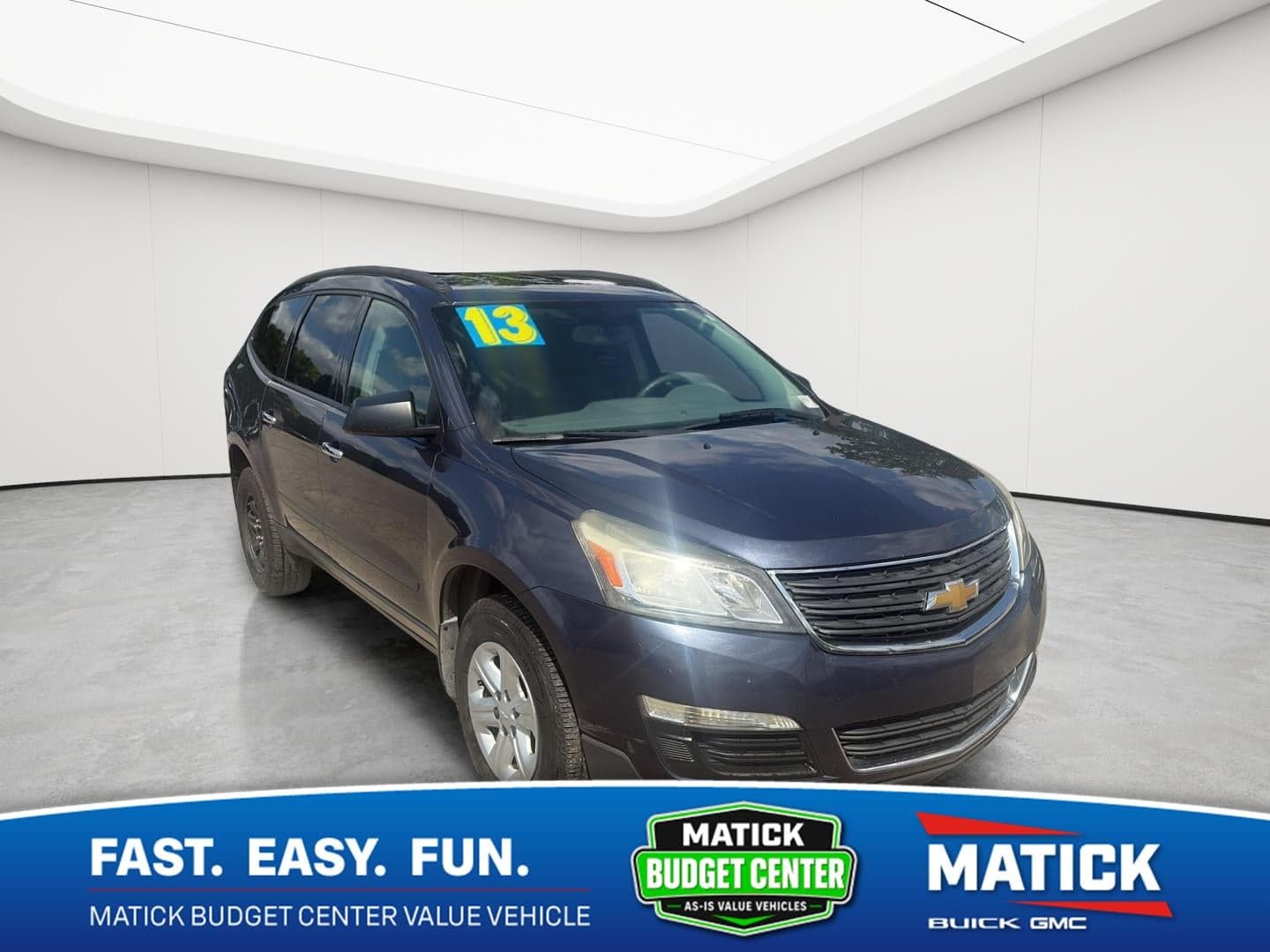 2013 Chevrolet Traverse LS — photo 1 of 50