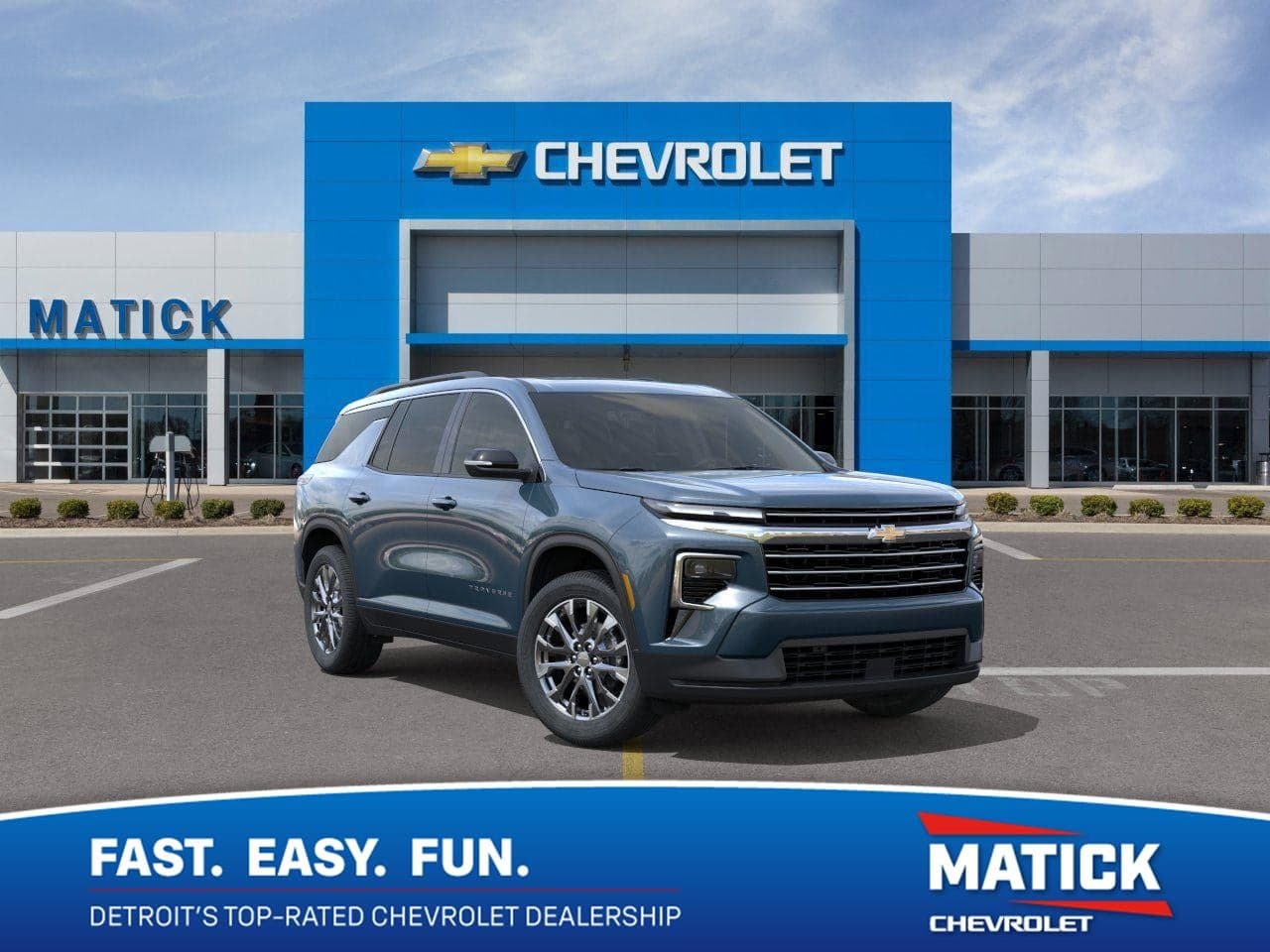 2026 Chevrolet Traverse LT — photo 1 of 43