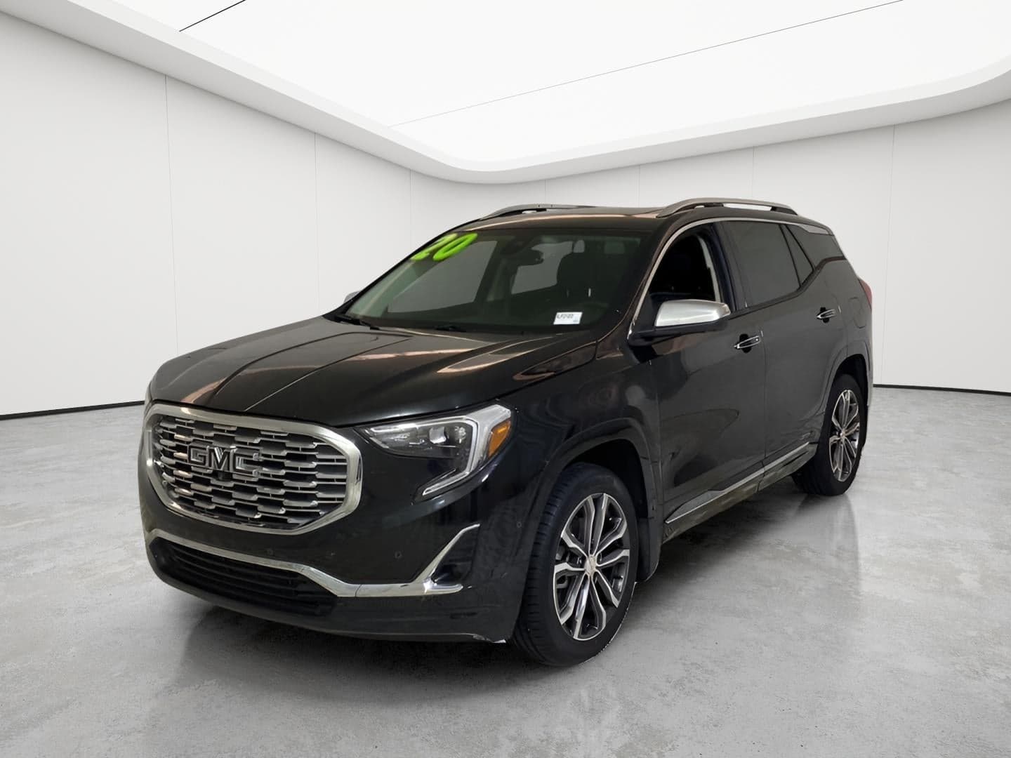 2020 GMC Terrain Denali — photo 1 of 52