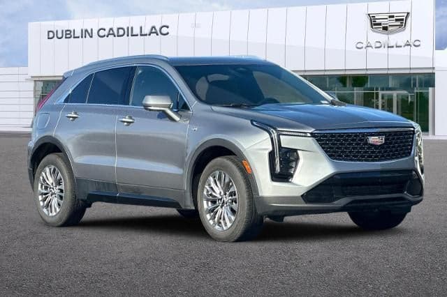 2025 Cadillac XT4 FWD Premium Luxury — photo 1 of 53