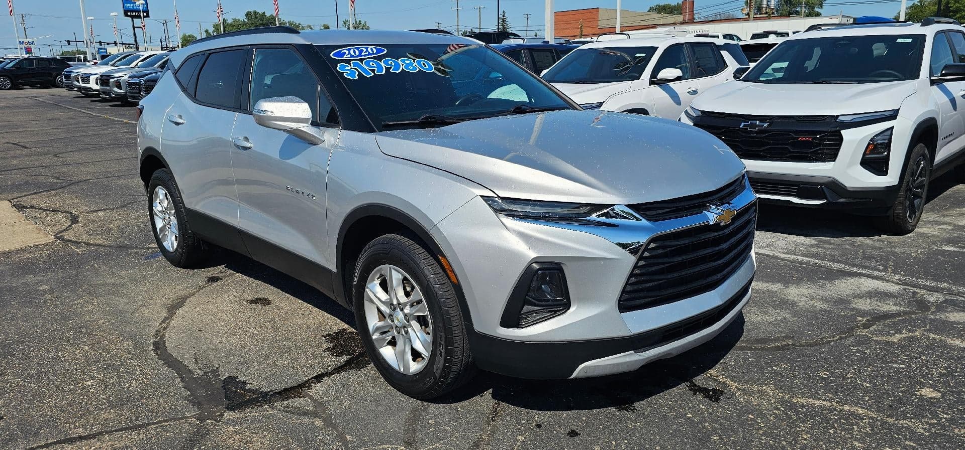 2020 Chevrolet Blazer LT FWD — photo 1 of 29