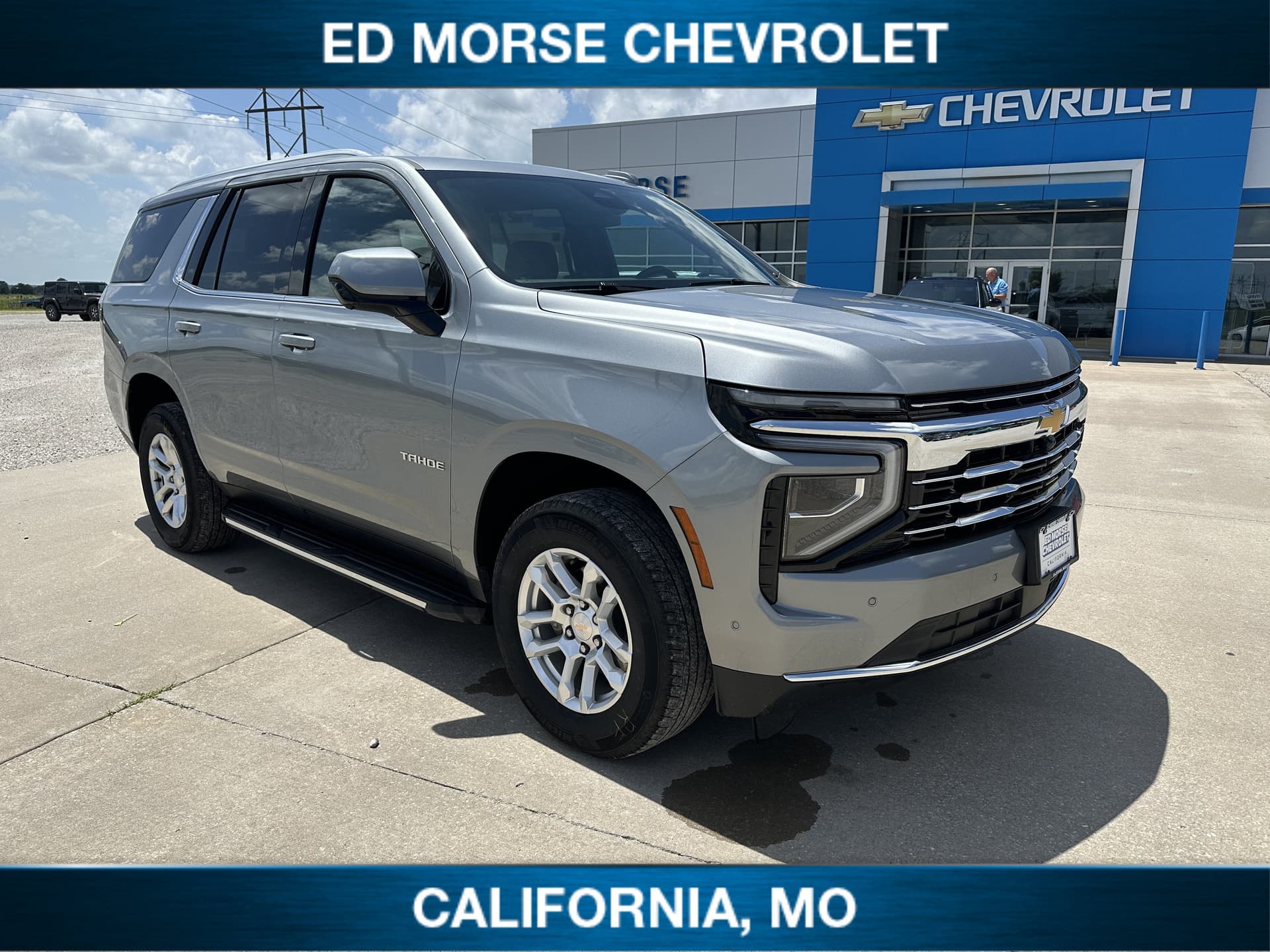 2025 Chevrolet Tahoe LT — photo 1 of 52