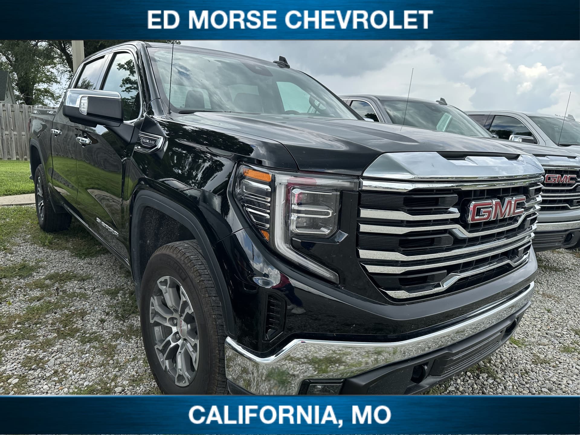 2026 GMC Sierra 1500 SLT — photo 1 of 5