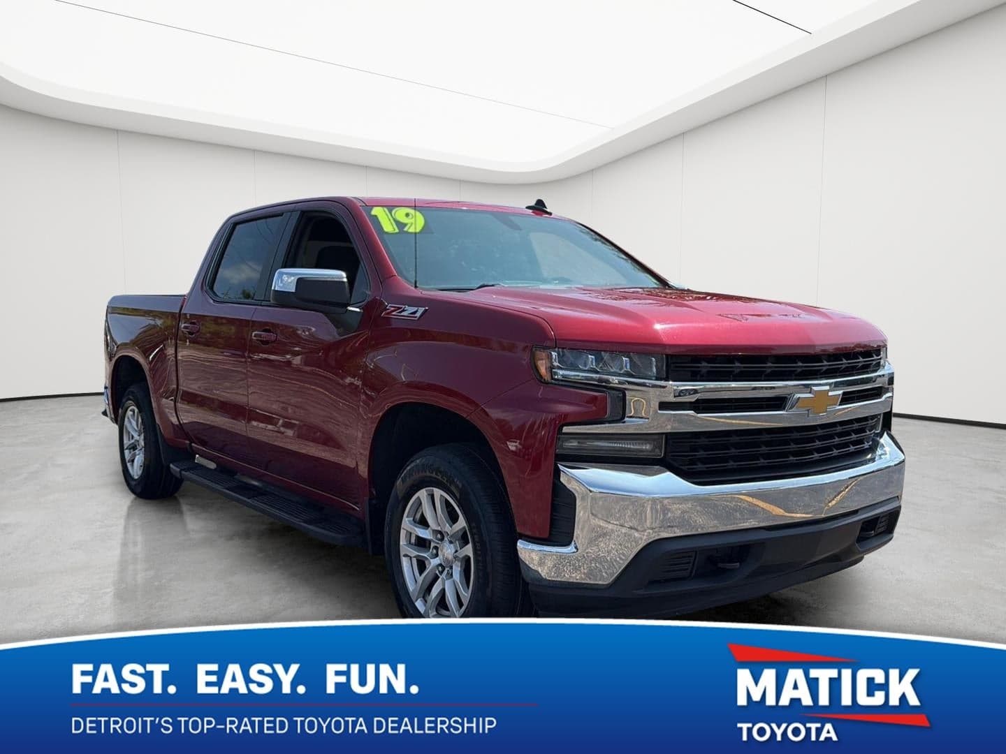 2019 Chevrolet Silverado 1500 LT — photo 1 of 22
