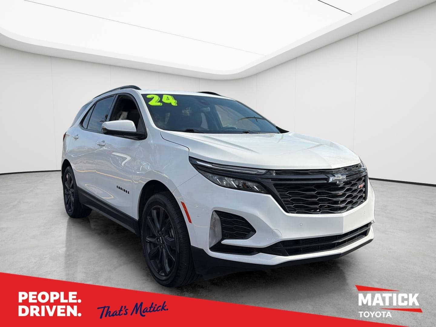 2024 Chevrolet Equinox RS — photo 1 of 5