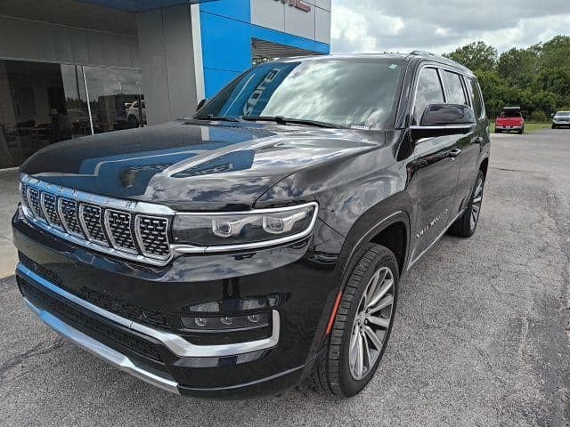 2022 Jeep Grand Wagoneer Series II — photo 1 of 24