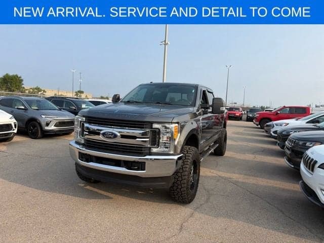2017 Ford F-350 XLT — photo 1 of 13