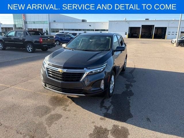 2022 Chevrolet Equinox LT — photo 1 of 5