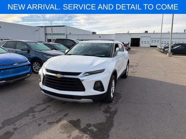 2022 Chevrolet Blazer LT — photo 1 of 5
