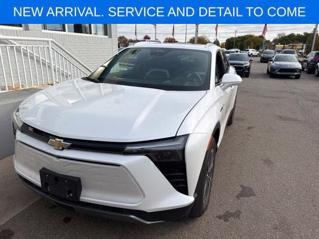 2024 Chevrolet Blazer EV Base — photo 1 of 5