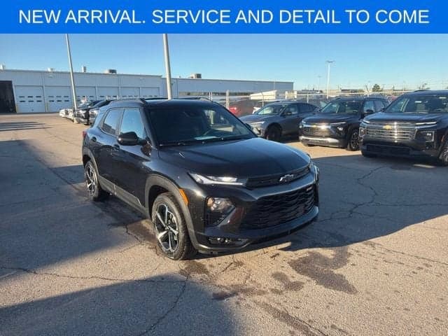 2023 Chevrolet Trailblazer RS — photo 1 of 5