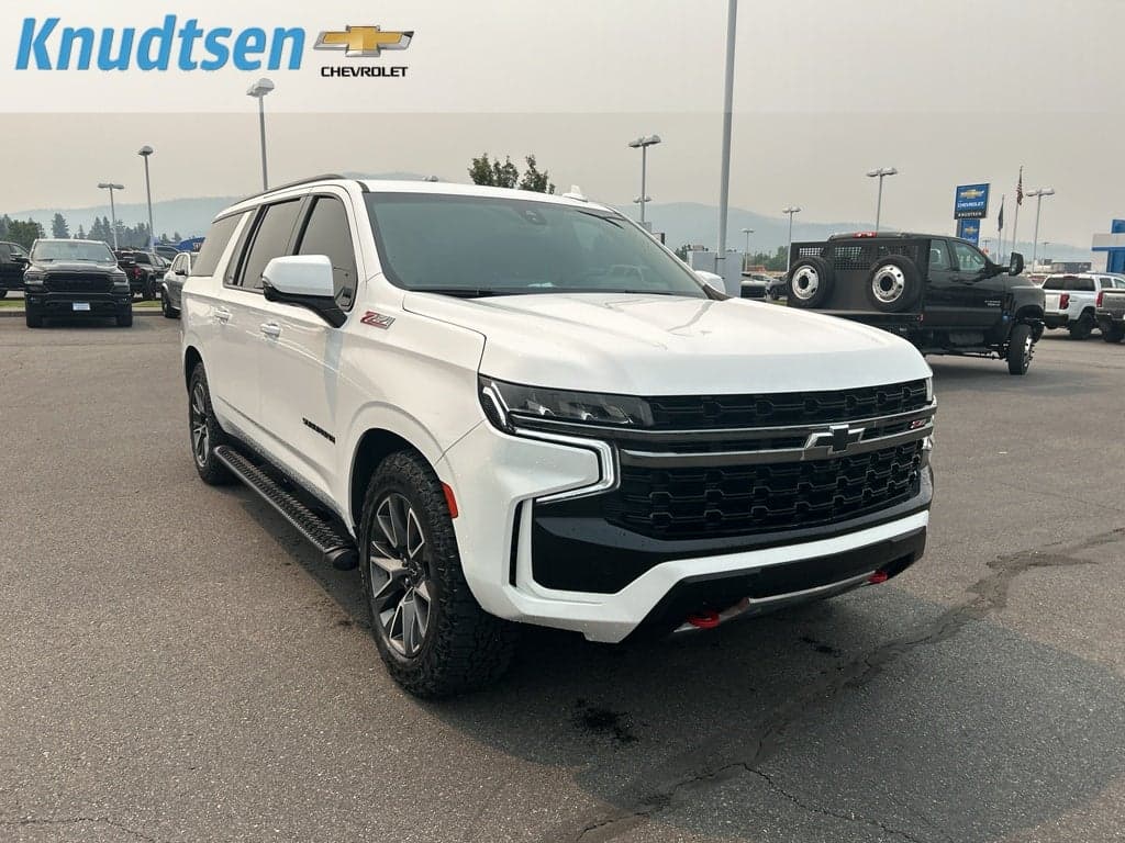 2022 Chevrolet Suburban Z71 — photo 1 of 26