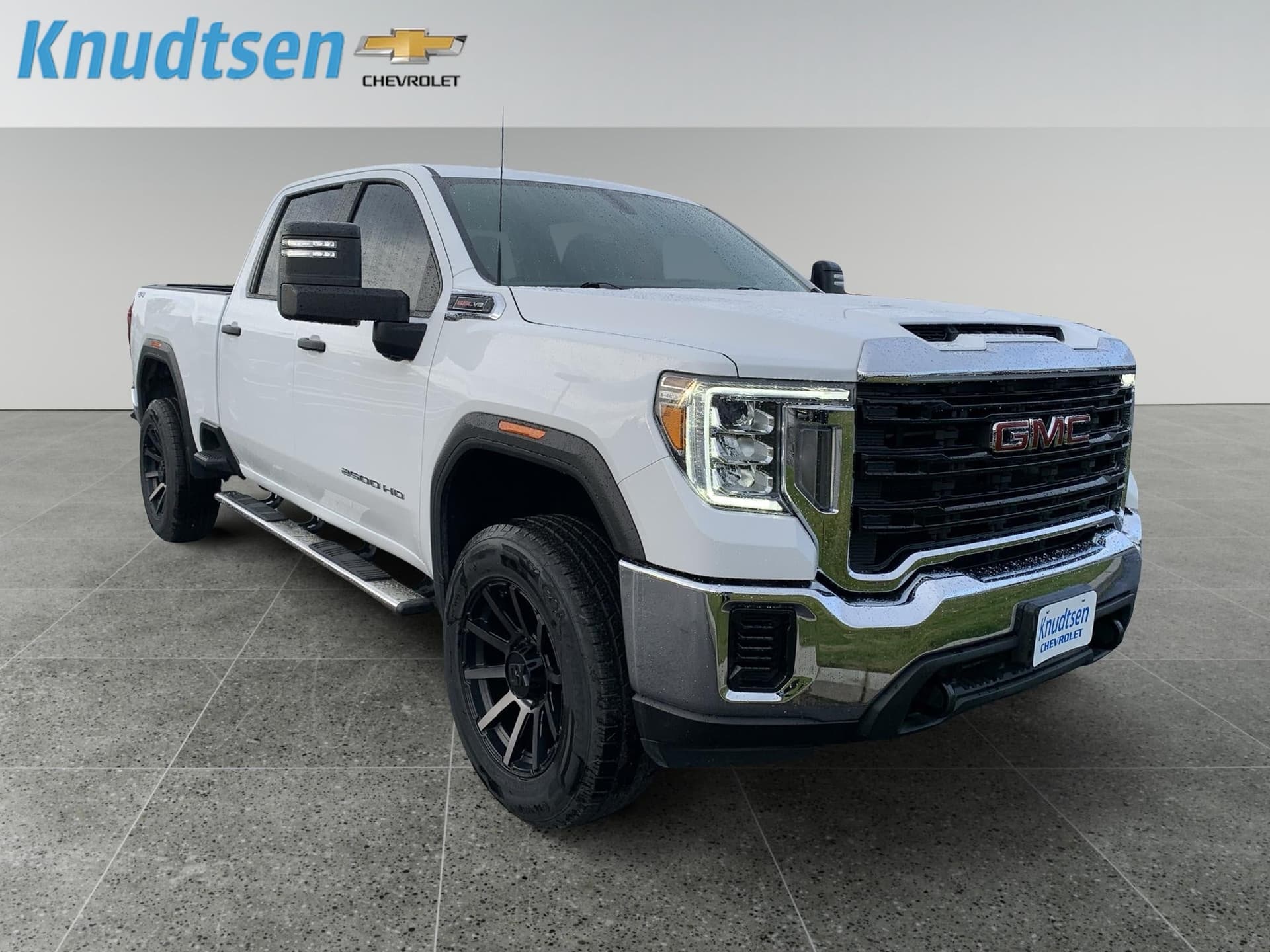 2021 GMC Sierra 2500HD Base — photo 1 of 5
