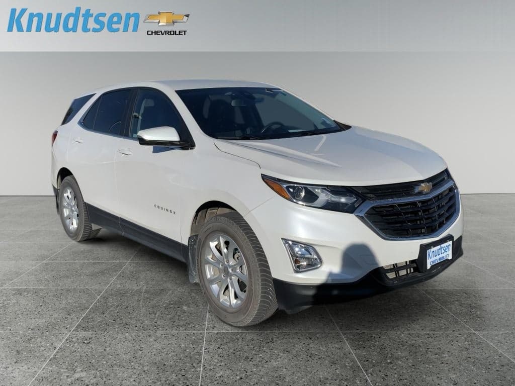 2021 Chevrolet Equinox LT — photo 1 of 10