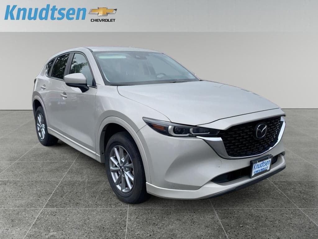 2025 Mazda CX-5 2.5 S Preferred Package — photo 1 of 10